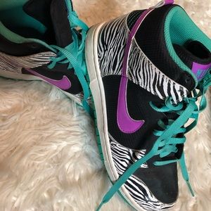 Nike High Tops SZ 9
